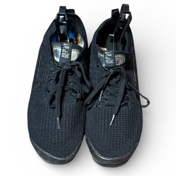 Nike Flyknit Vapormax Sneakers Size 9.5 Black Sneakers - Picture 13 of 13